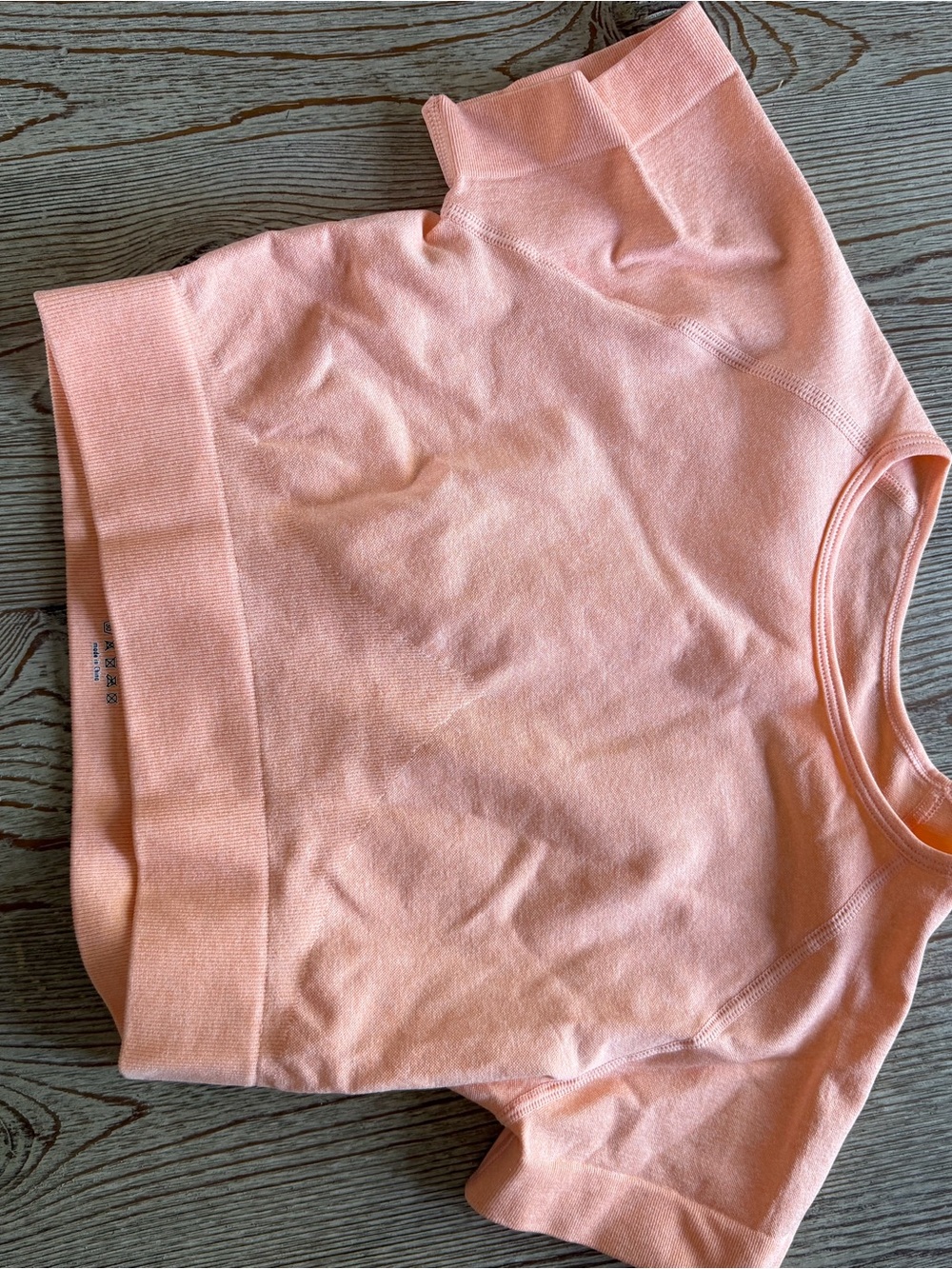 Women’s athletic crop top